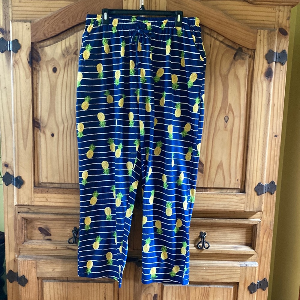 Women’s Dreams Co blue yellow pineapple pajama lounge pants - size 18/20 - NWOT